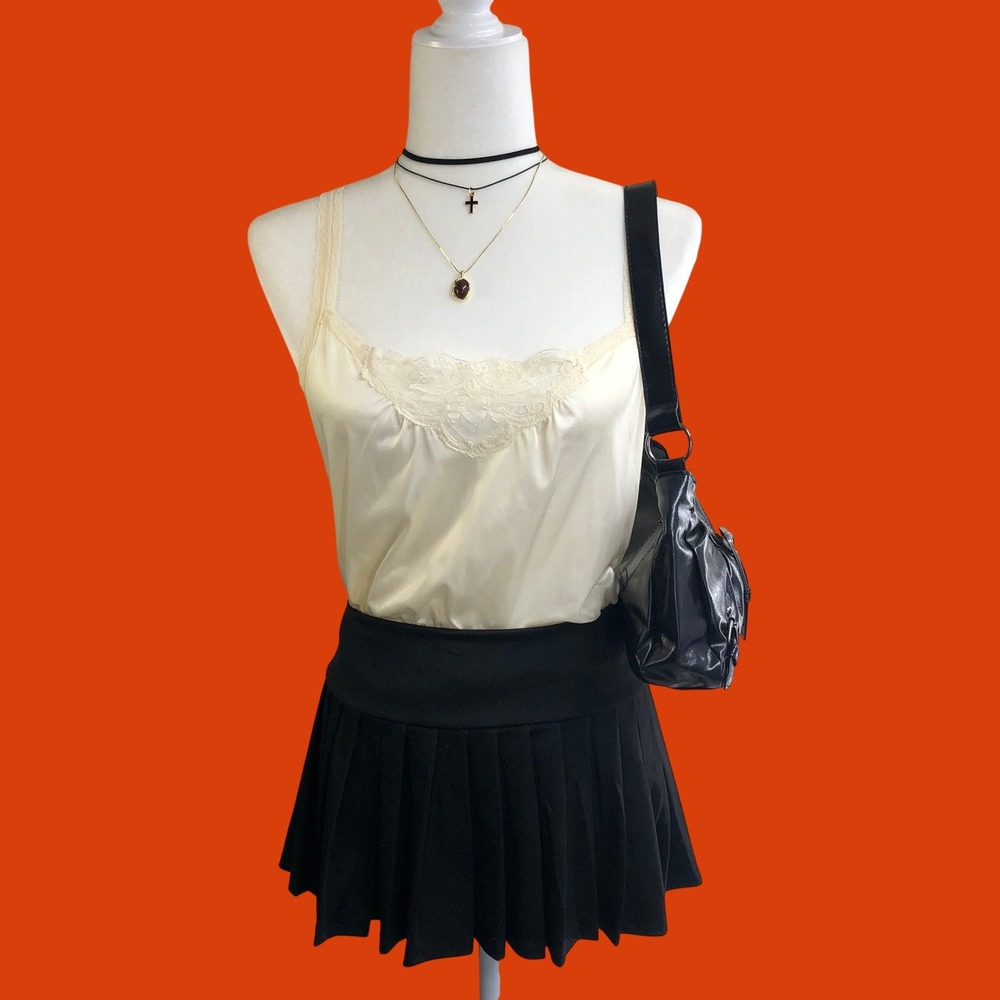 Vintage 80s Olga Cream Lace Trim Camisole Top Womens Small Coquette Balletcore